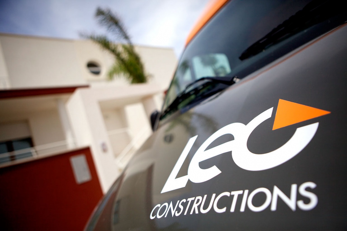 Leo Constructions